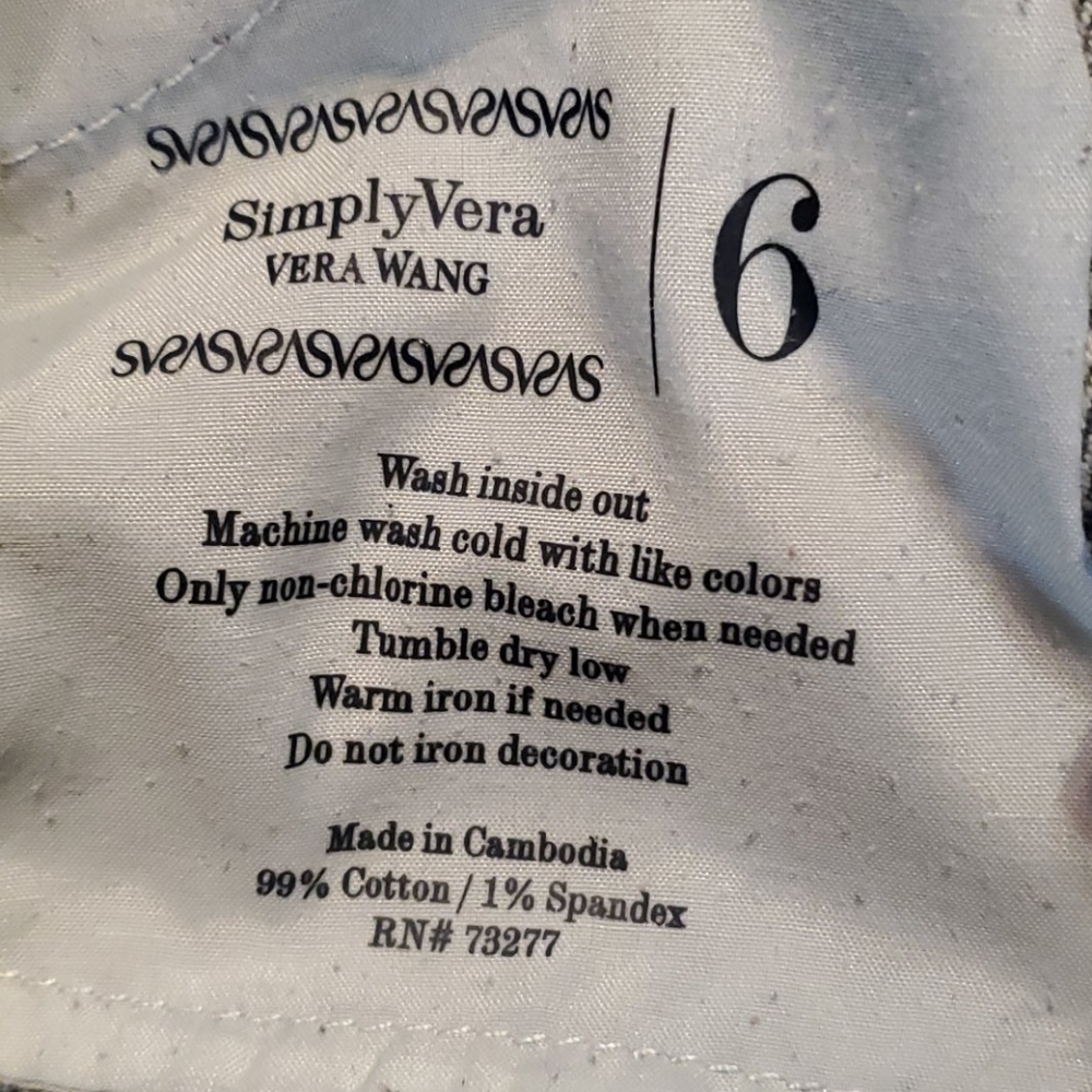 Jeans - Picture 4 of 4